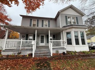210 S 3rd St, Girard, IL 62640