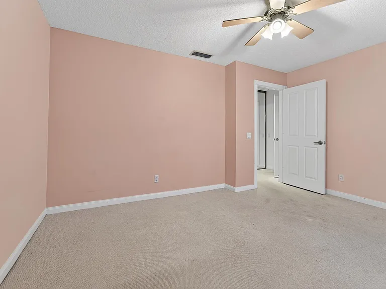 304 Sun Terrace Ct — Photo 22