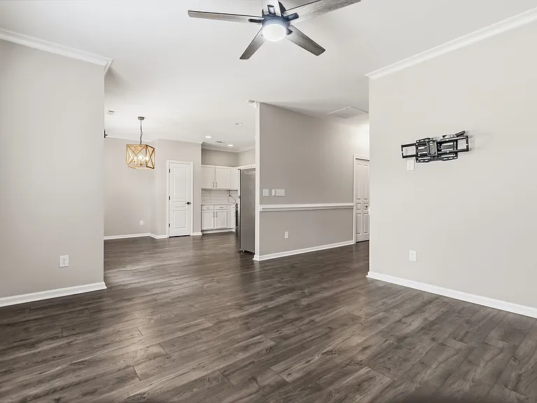 8710 Arrowhead Place Ln — Photo 18