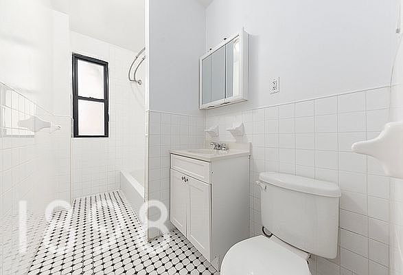 1st image of 1 Wadsworth Ave #3J
