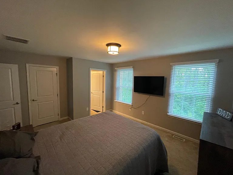 4 Wallace Rd — Photo 7