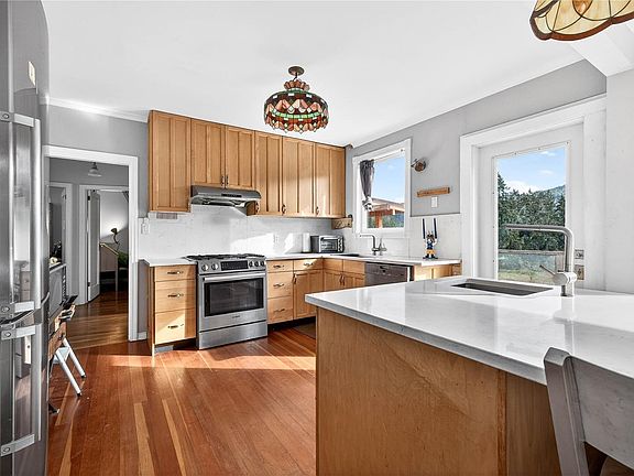 4th image of 133 Baker Rd