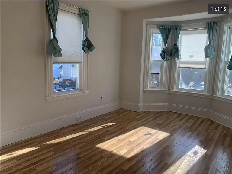 32 E Cottage St #2 — Photo 12