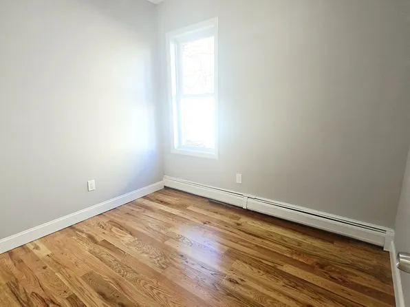 151 Armstrong Avenue image 8 of 10