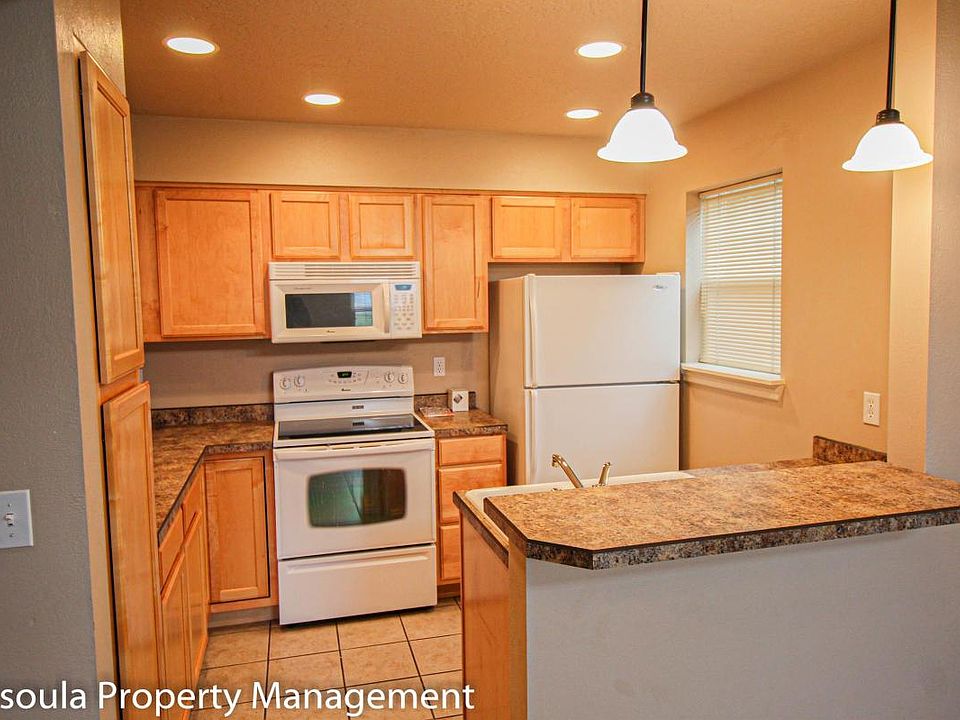 2nd image of 2915 Oshaughnesy St APT 206