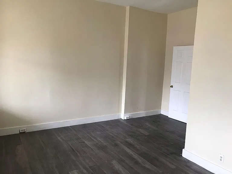 2757 Norwood Ave #2 — Photo 6