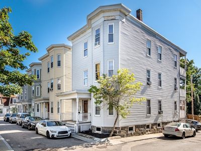 1 Arion St, Dorchester, MA, 02125