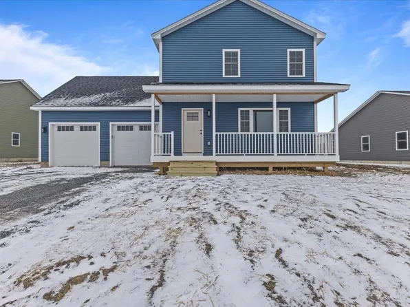 28 Dozer Drive, St. Albans Town, VT 05478