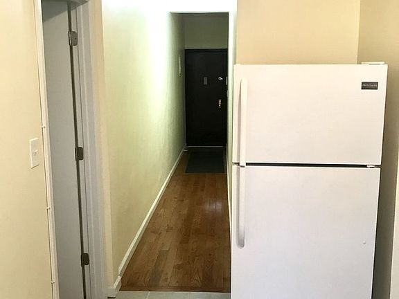 5th image of 3611 28th Ave APT 11