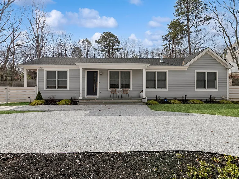 6 W Landing Rd — Photo 3