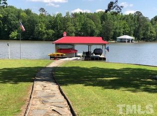 100 Whispering Pnes, Leasburg, NC 27291