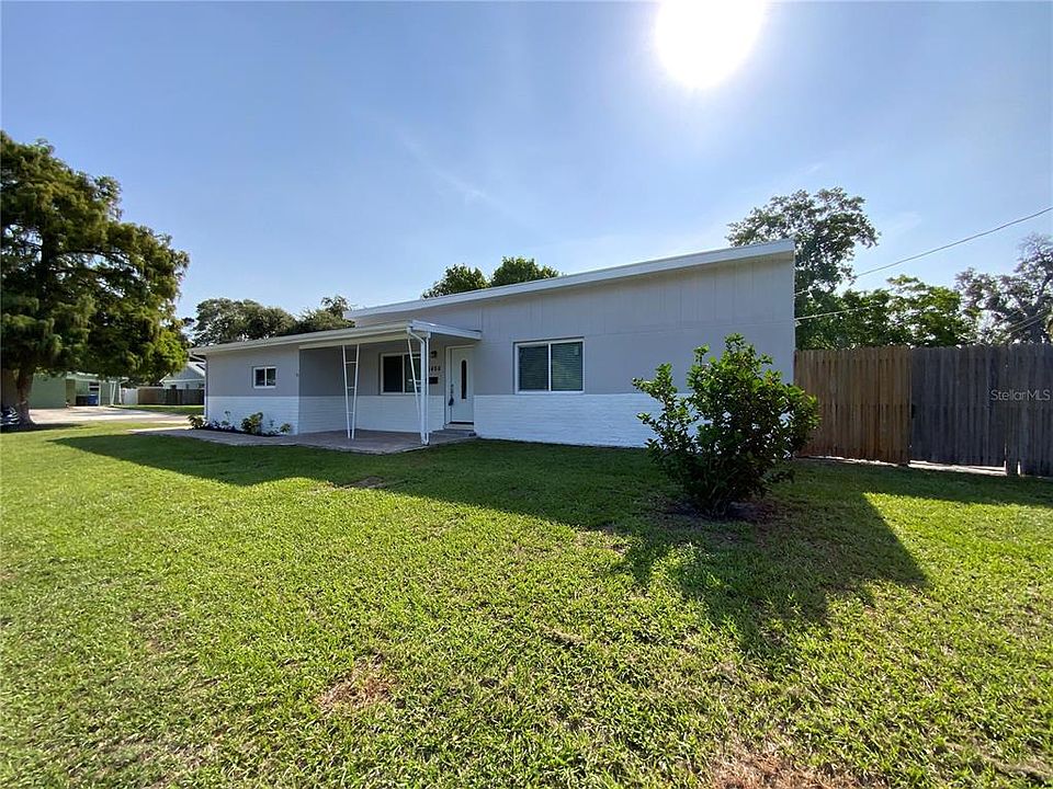 1st image of 5466 8TH AVENUE N