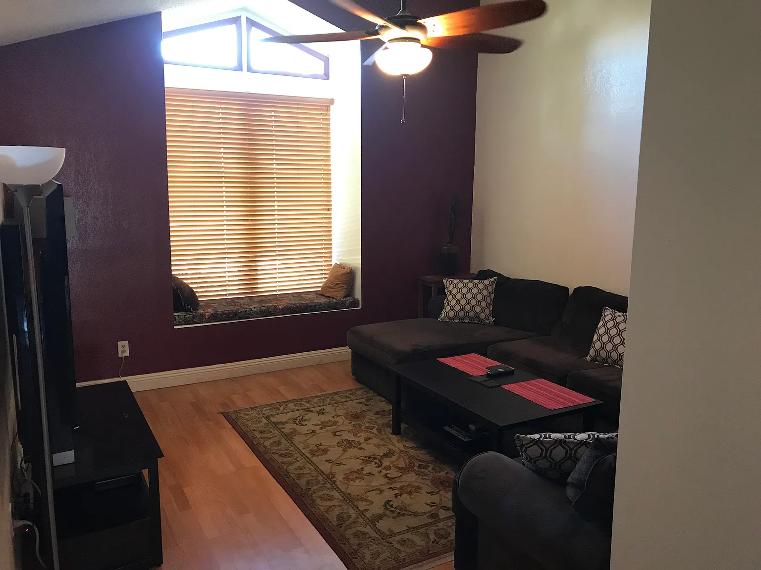 4 bed, 1660 sqft, $900 — Photo 4