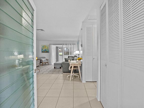 4th image of 2966 Crosley Drive E Apt A