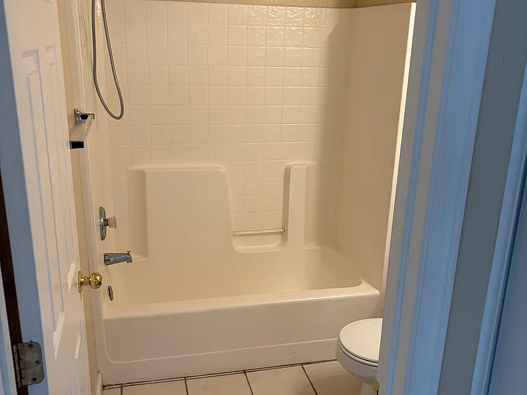 1197 Bel Aire Cir — Photo 10