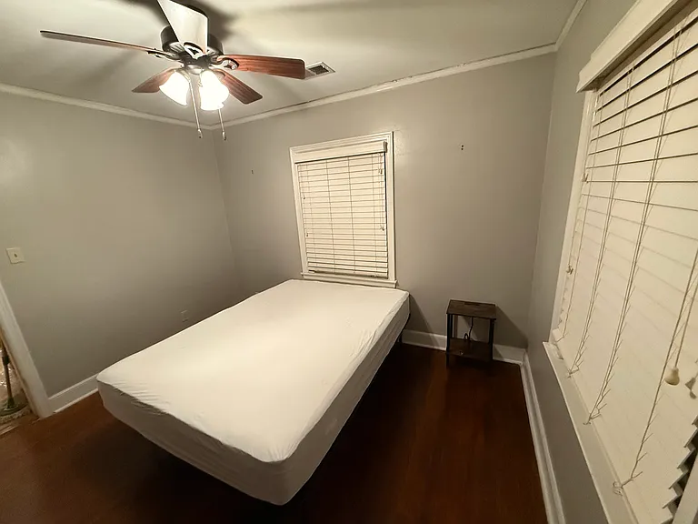 2766 Union Ave #1 — Photo 17