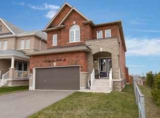18 Cypress Point St, Barrie, ON L4N6J9