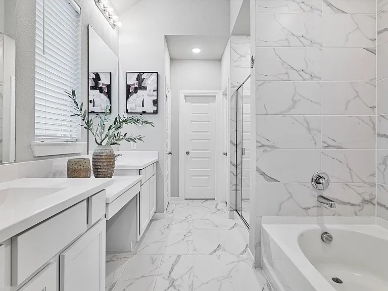 1100 Parkstone Dr — Photo 13