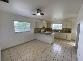 14XX E Lejeune, Hialeah, FL 33010