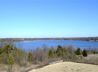 1021 Hilltop Dr, Lavon, TX 75166