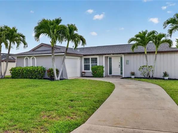3813 SE 12th PL, CAPE CORAL, FL 33904