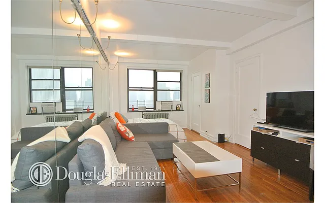 Sold by Douglas Elliman | media 7