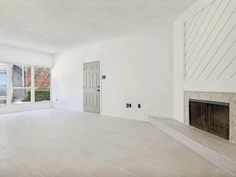 9254 Forest Ln #703 — Photo 7