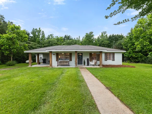 145 R Thompson Rd, Lumberton, MS 39455