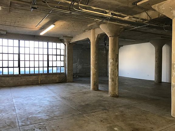 5th image of 857 S San Pedro St Ste 203