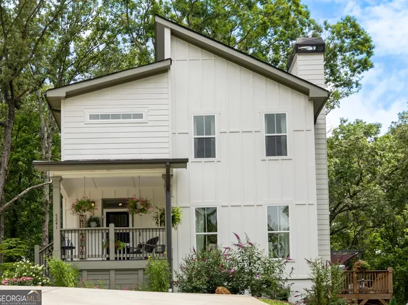 5241 Forest Cove Rd, Gainesville, GA 30506