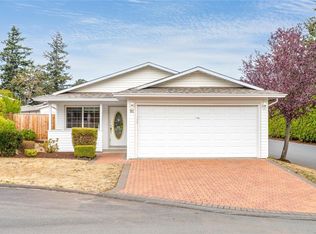 91 Raven Ct, New Songhees 1a, BC V9A7M2