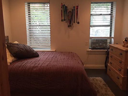 Rented by CNYC Apartments | media 50