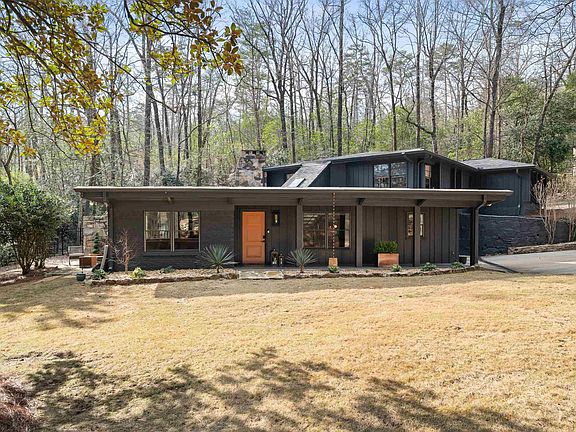 2nd image of 3604 Locksley Dr