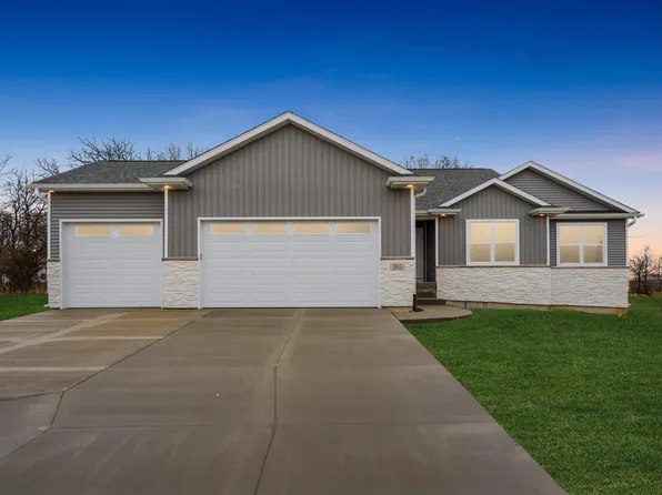 185 Eagle Ridge Dr, Waverly, IA 50677