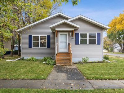 1301-16 1/2 St S, Fargo, ND, 58103