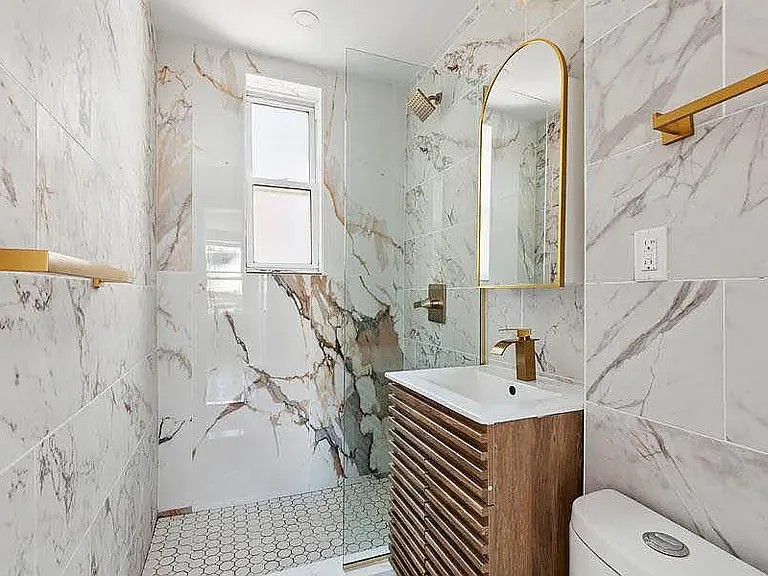 245 S 1st St #1R — Photo 6