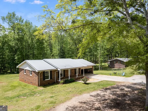5600 Smithfield Rd, Bowdon, GA 30108