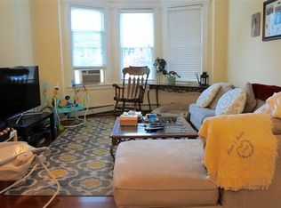 6 Fulton St #1, Weehawken, NJ 07086