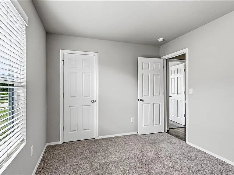 1405 S Corsac St — Photo 16