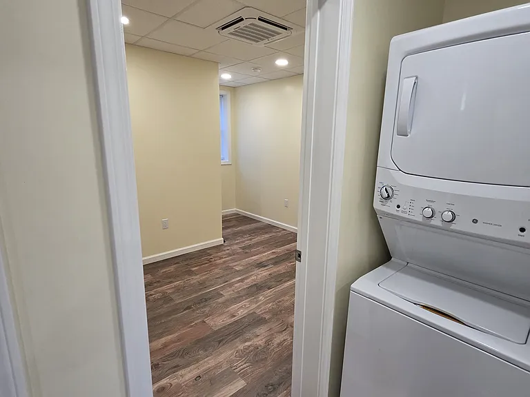 151 Fayette St #101 — Photo 17
