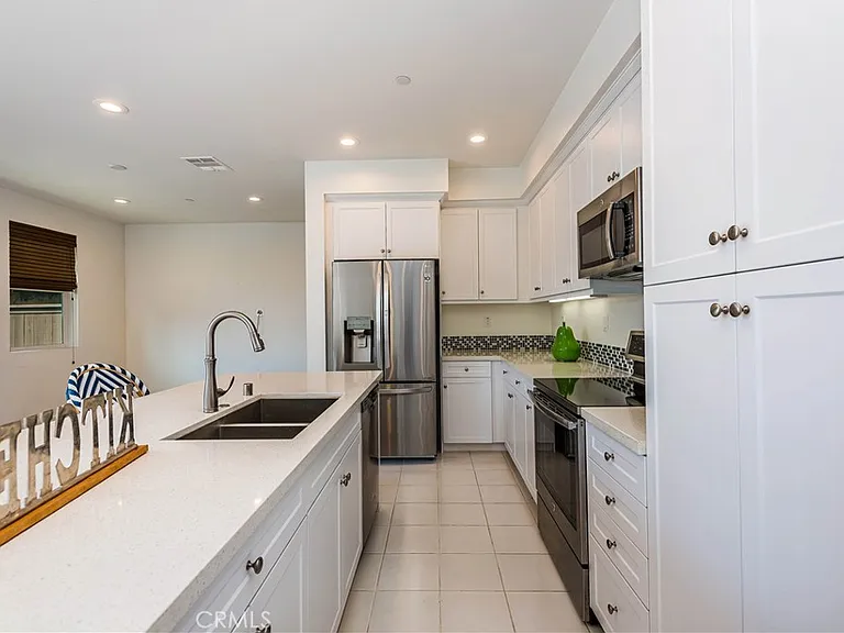 5304 Harvard Way — Photo 13