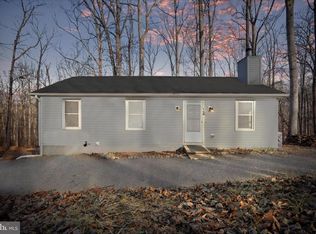 462 Wild Rose Ln, Harpers Ferry, WV 25425