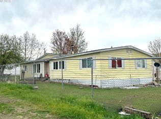 1015 C St, Fossil, OR 97830
