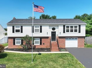 616 Cortland Dr, York, PA 17403