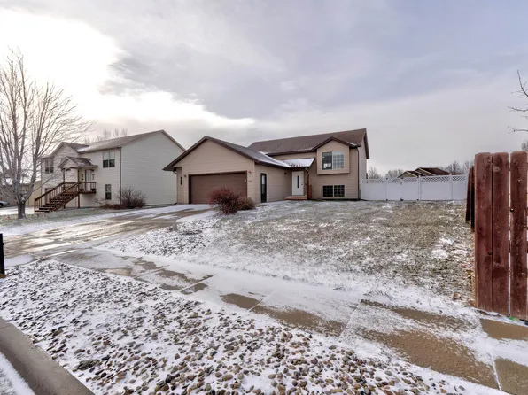 5051 Savannah St, Rapid City, SD 57703