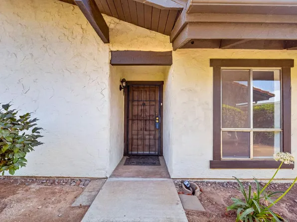 317 W Sierra Ave APT 117, Fresno, CA 93704