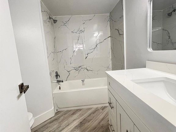 3rd image of 214 Lake Pointe Drive #103