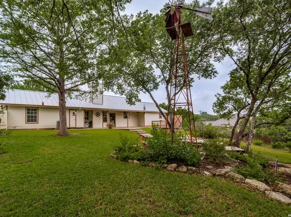 26371 Dull Knife Trl, San Antonio, TX 78255
