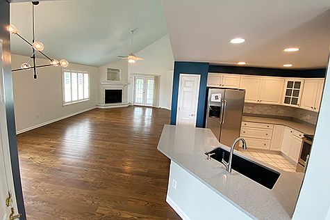 3rd image of 738 Tiara Dr #1