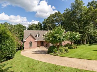 140 Harbor Close, Killen, AL 35645